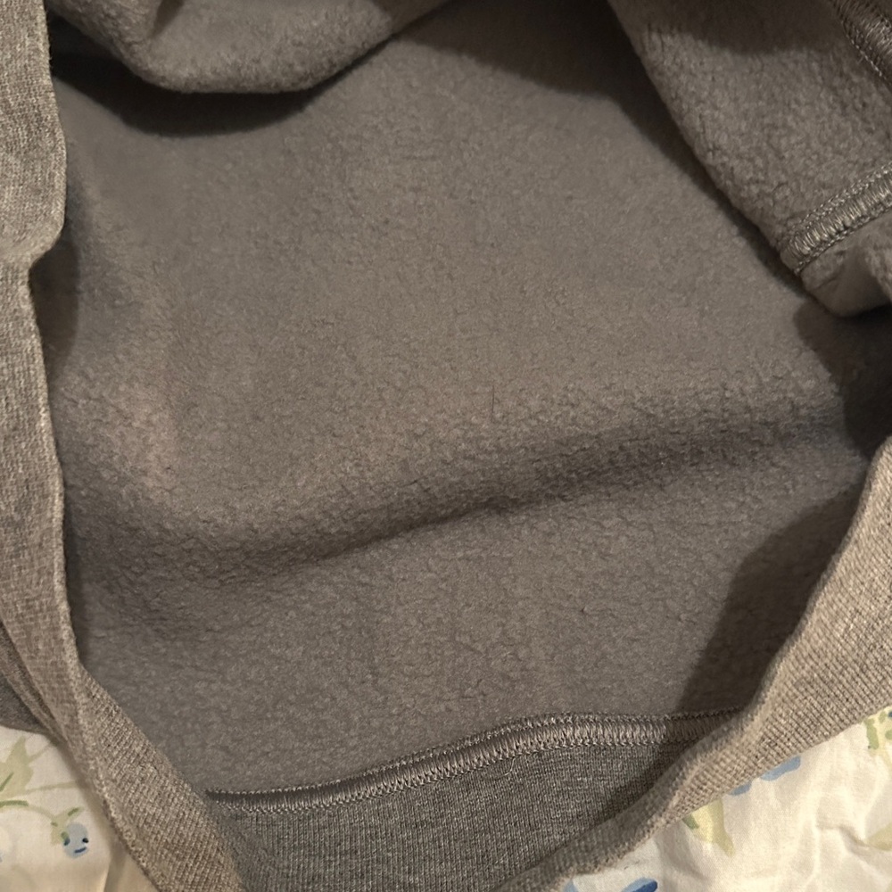 Lululemon Crewneck Fleece Lined Size 4 - Picture 4 of 4